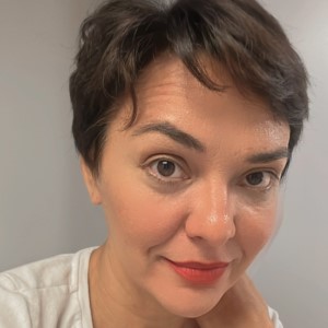 Ana Karla Freire de Oliveira